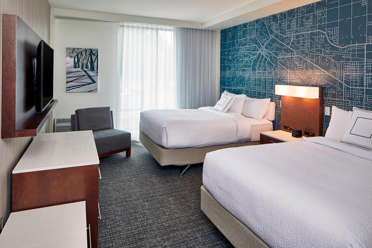 Courtyard By Marriott Minneapolis West Сейнт Луис Парк Екстериор снимка