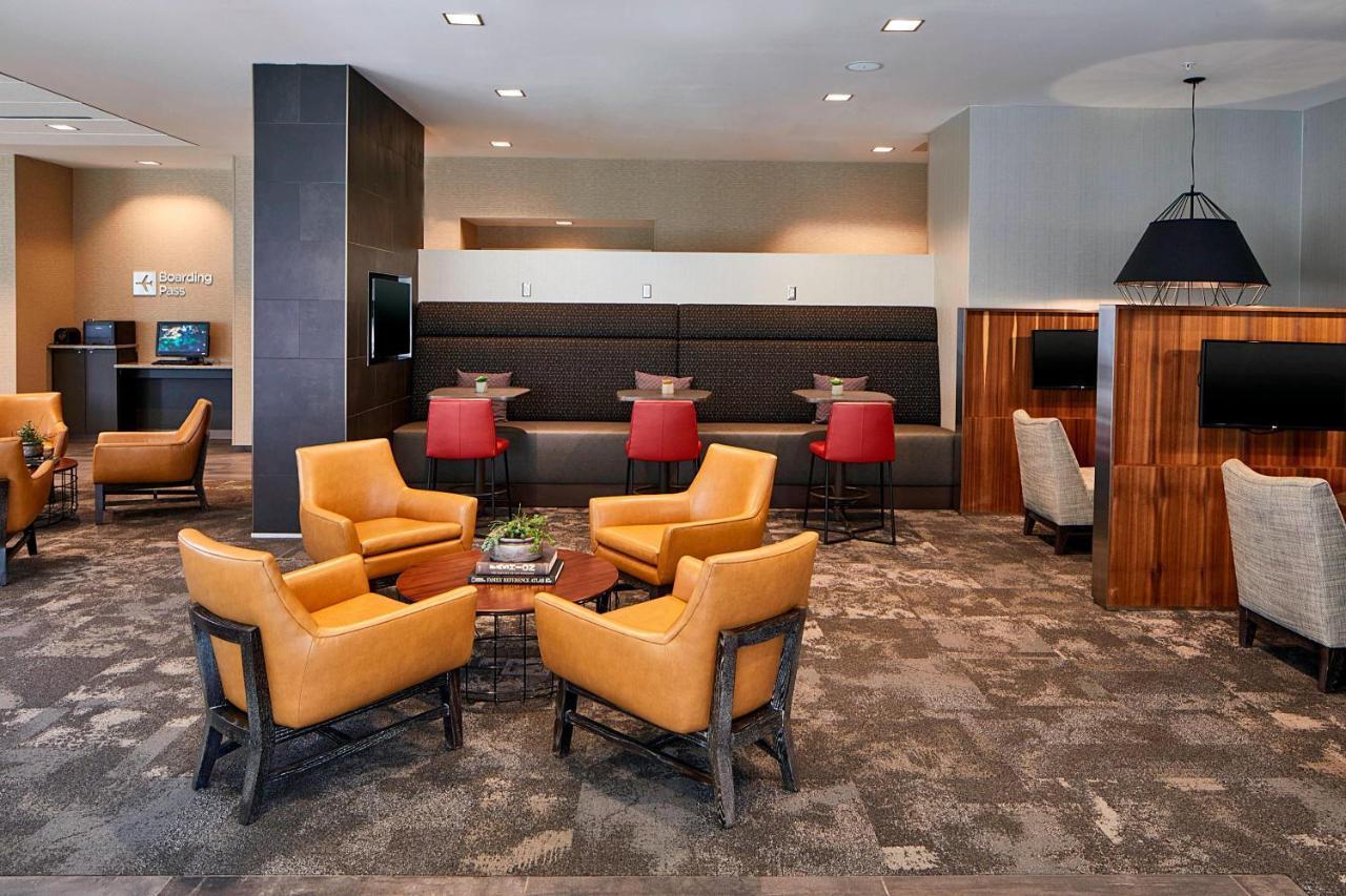 Courtyard By Marriott Minneapolis West Сейнт Луис Парк Екстериор снимка