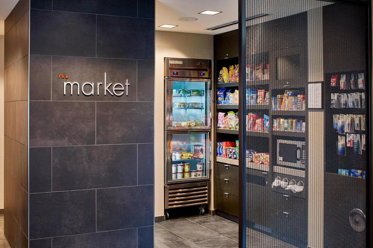 Courtyard By Marriott Minneapolis West Сейнт Луис Парк Екстериор снимка